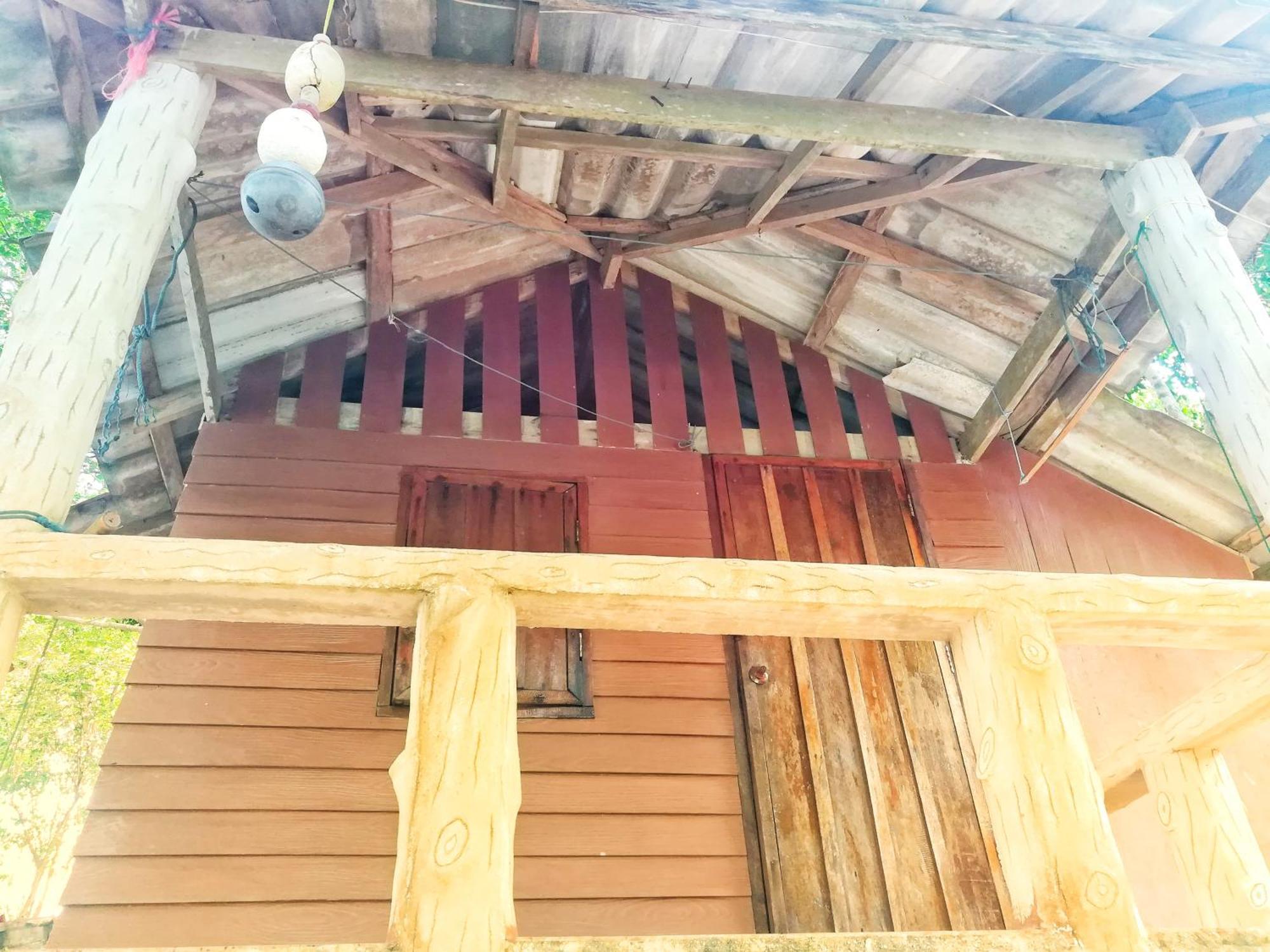 Lae Tawan Bungalow Koh Chang Ranong Room photo