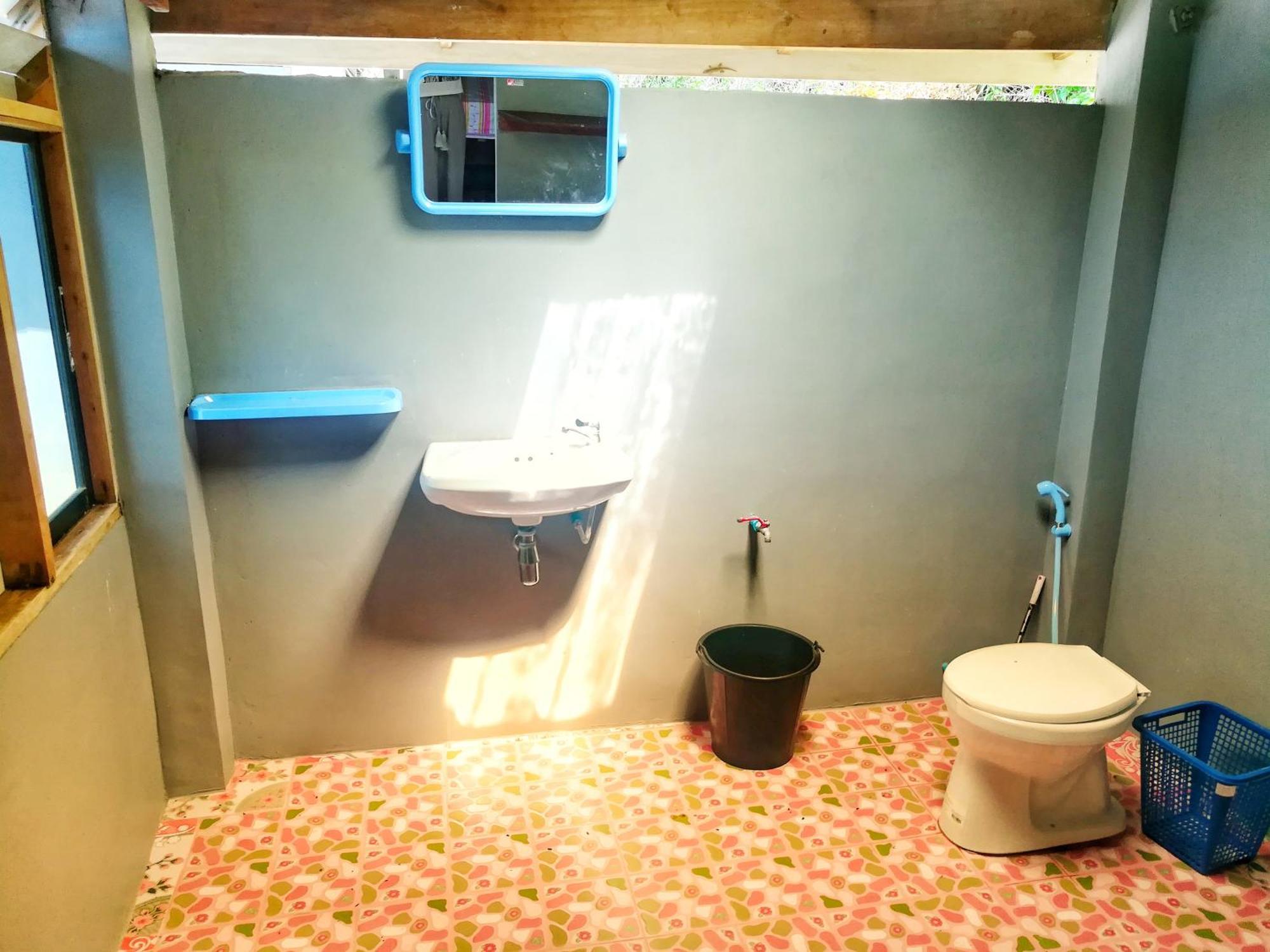 Lae Tawan Bungalow Koh Chang Ranong Room photo